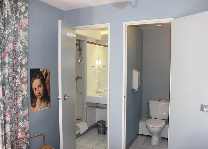 Le Catala ホテル 3*